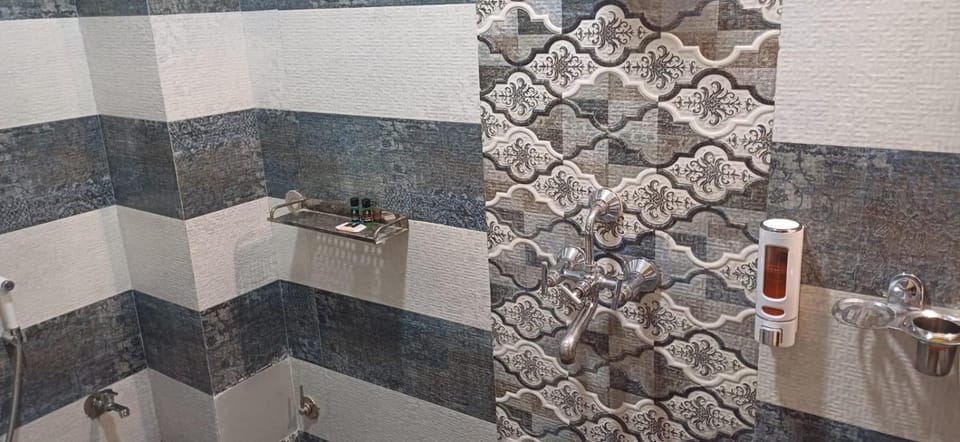 Raghav Vilas, Luxury 2BHK Near Vishwanath Temple Apartment in Varanasi