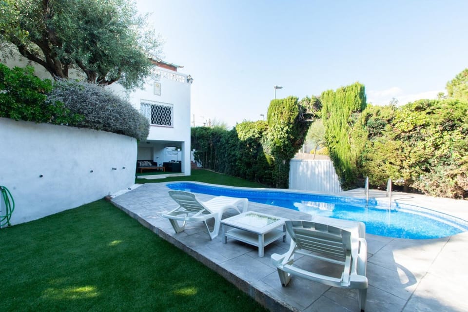 Mediterranean heaven with sea views Bed and Breakfast in Maresme