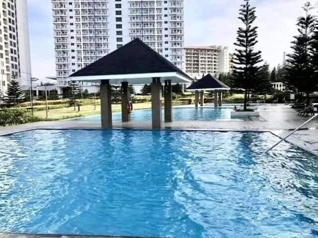 Pool view, Swimming pool, Swimming pool