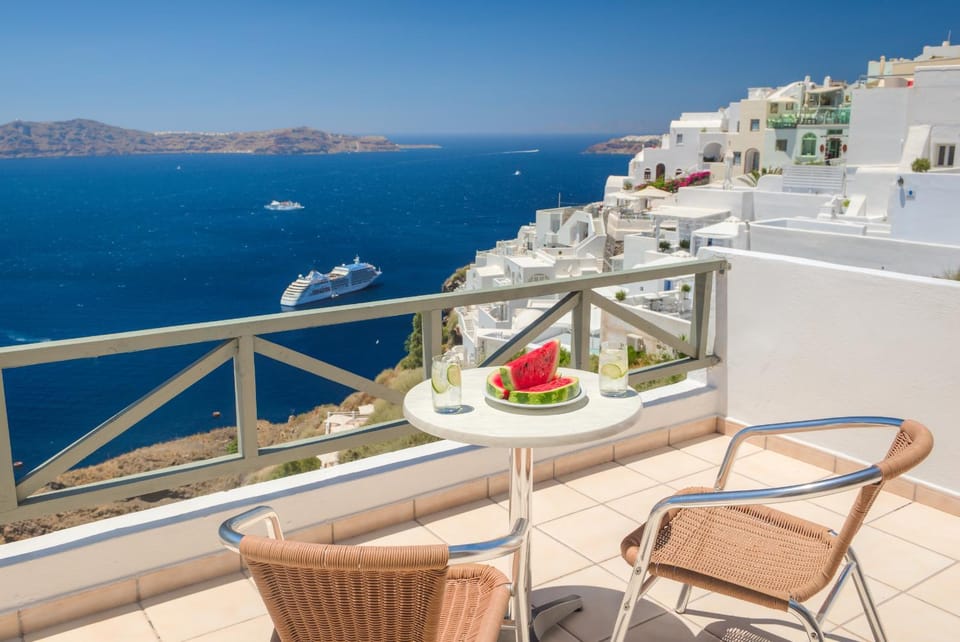 Patio, Day, Sea view