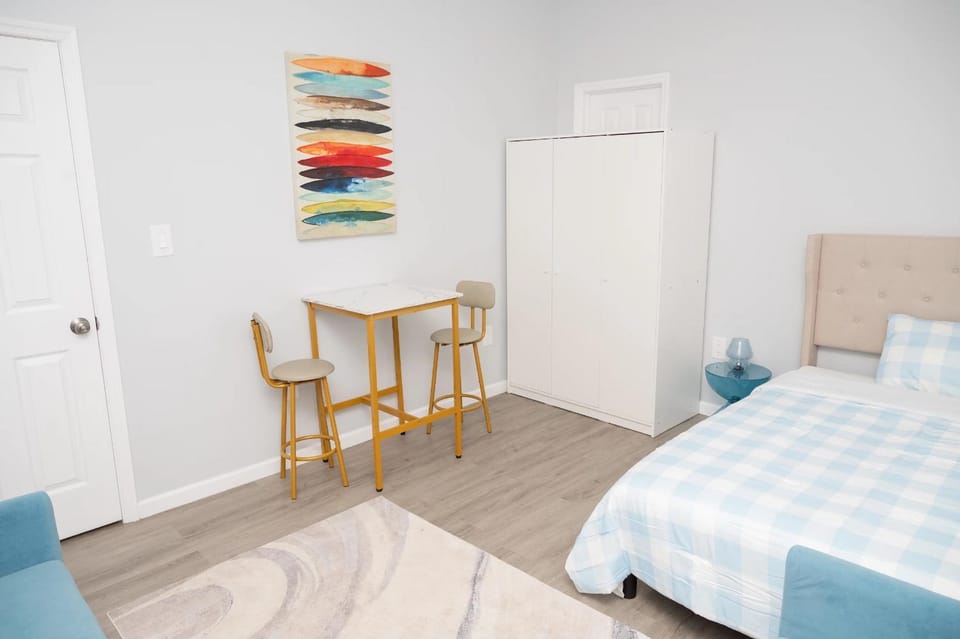 Relaxx - 1Ocean Retreat - Blue3057 Vacation rental in Brighton Beach