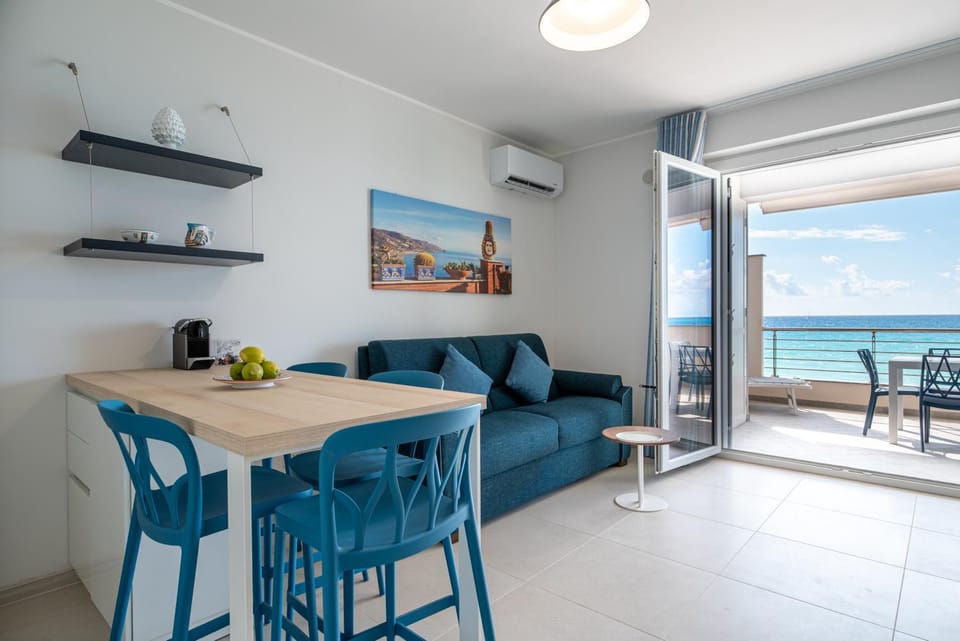 Living room, Seating area, Dining area, Sea view