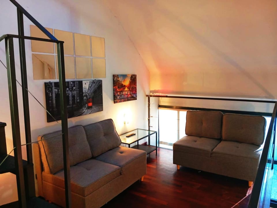 Loft Bovisa Bed and Breakfast in Milan