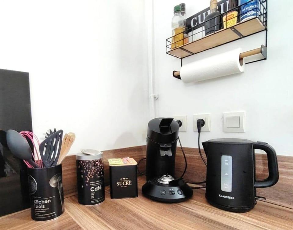 Le central - WIFI - hyper centre Apartment in Provence-Alpes-Côte d'Azur