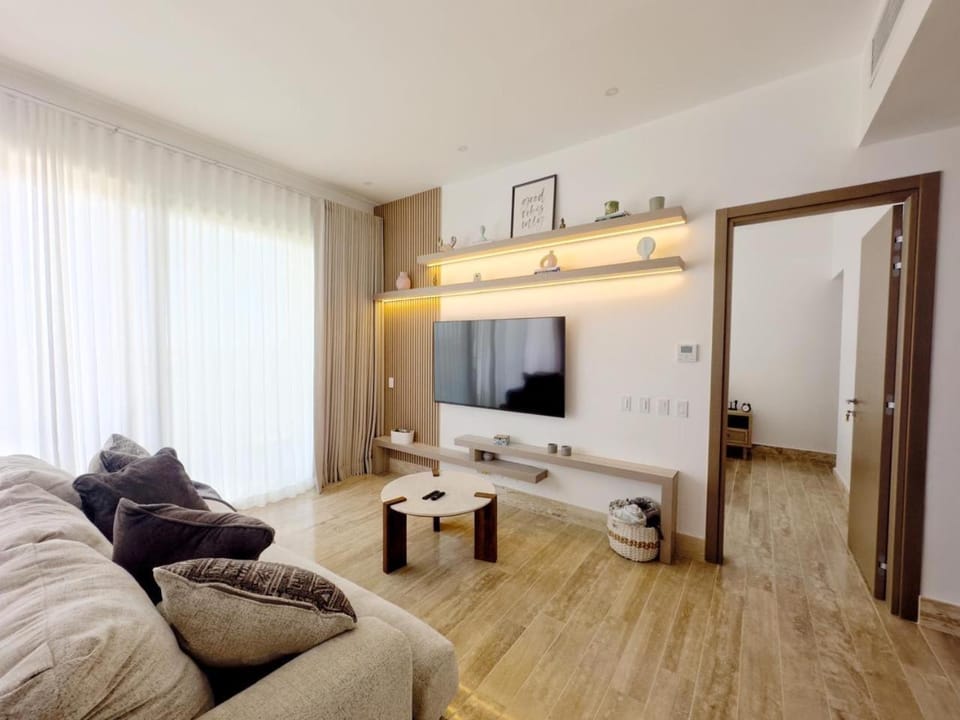 TV and multimedia, Living room, Photo of the whole room, Seating area