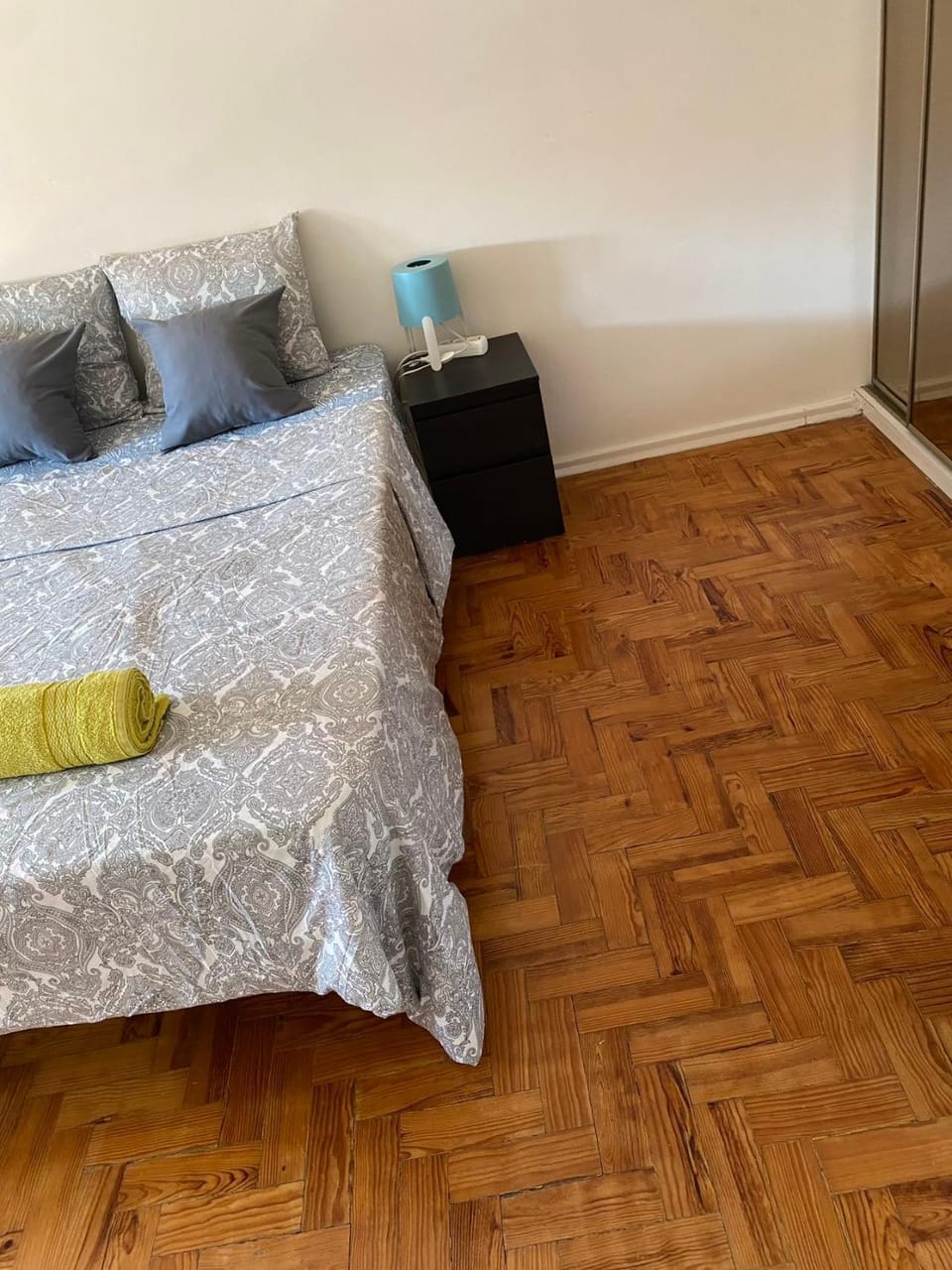 Quarto perto Aeroporto 2 Vacation rental in Lisbon