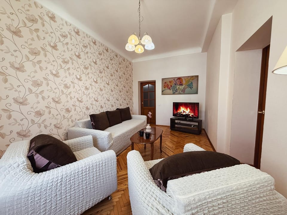 Living room, Seating area, Bedroom