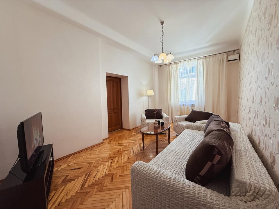 Living room, Seating area, Bedroom, air conditioner