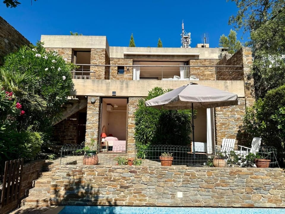 House in Bormes-les-Mimosas, Cap Benat Villa in Bormes-les-Mimosas