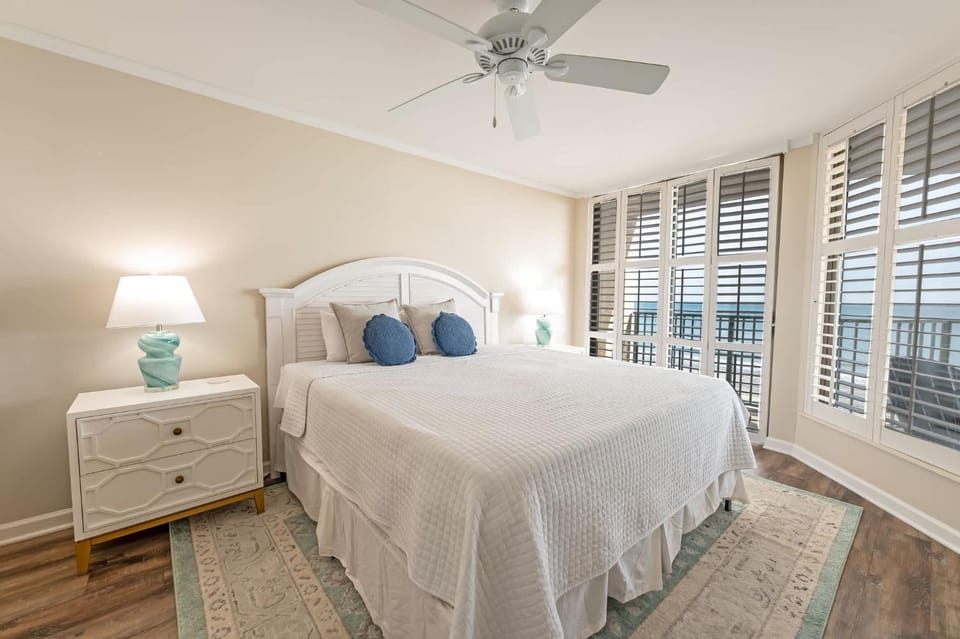 New Beach Club III, North Myrtle,Direct Oceanfront House in North Myrtle Beach