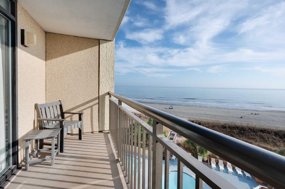 Newest at Beach Cove,Updated Ocean Front,Low Floor House in North Myrtle Beach
