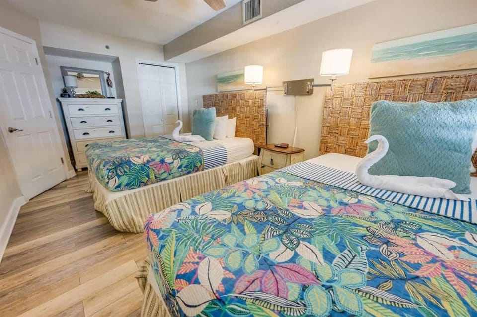 WOW Newly Updated Ocean Front Condo with New Pools House in North Myrtle Beach