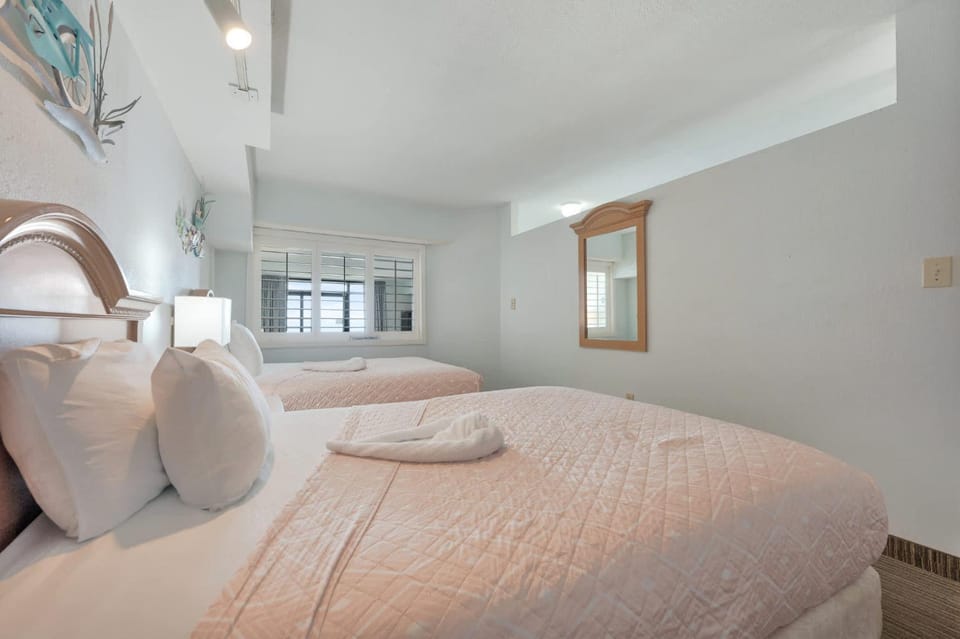 Newly Added, Steps to the Beach Direct Oceanfront House in North Myrtle Beach