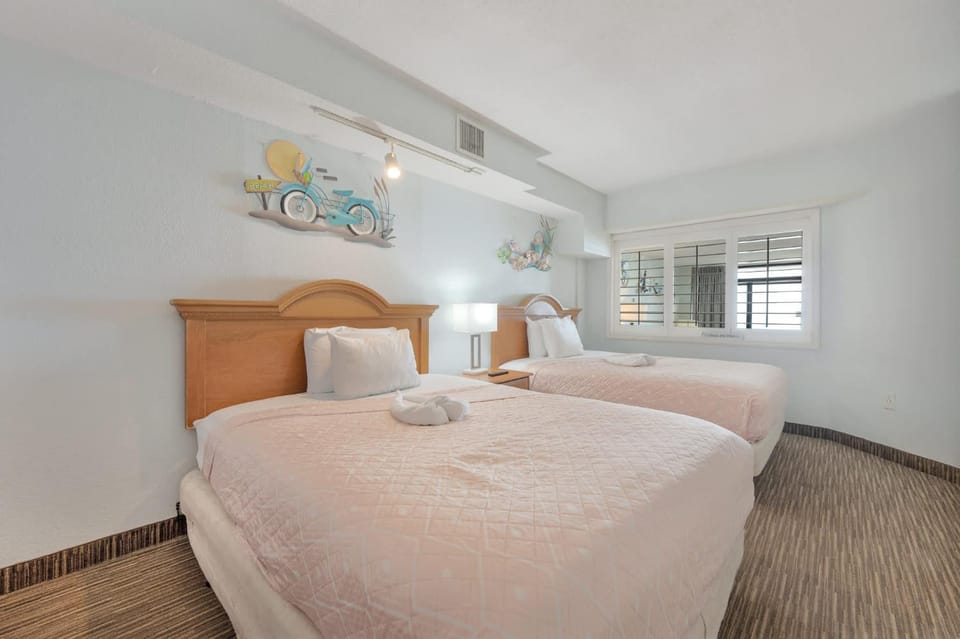 Newly Added, Steps to the Beach Direct Oceanfront House in North Myrtle Beach