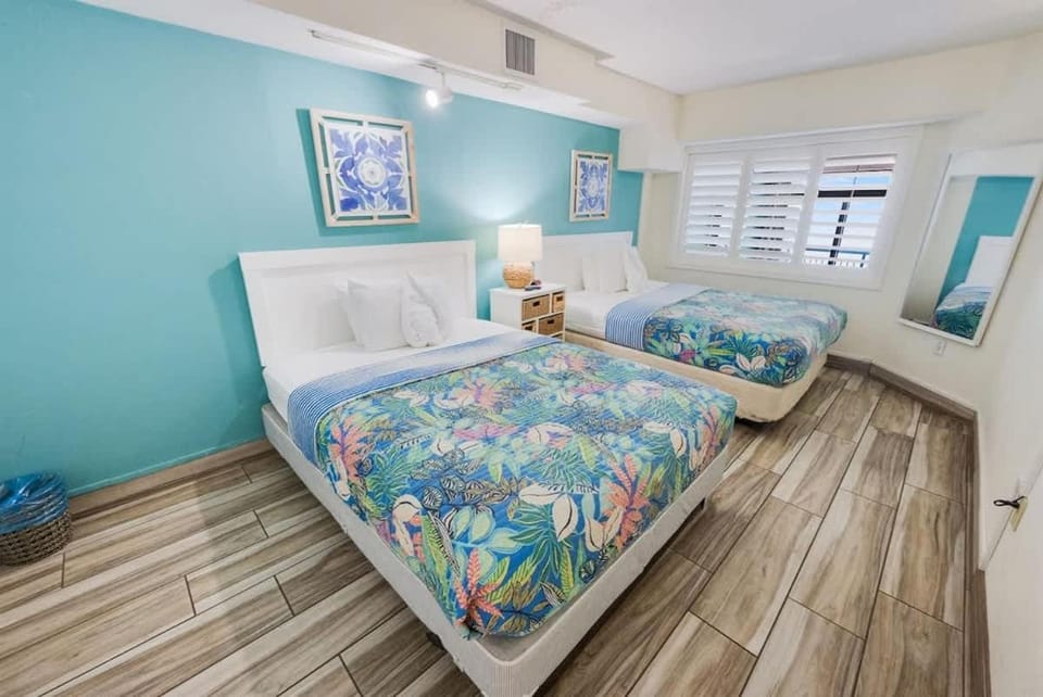 Stunning Oceanfront Getaway Luxurious Resort Pools House in North Myrtle Beach