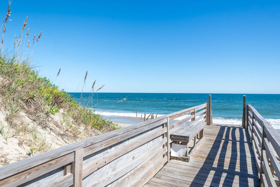 Into the Mystic - Corolla, Indian Summer Condos, Oceanside, 500 Ft to Beach, Community Pool, Tennis House in Corolla