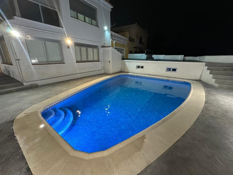 Night, Swimming pool
