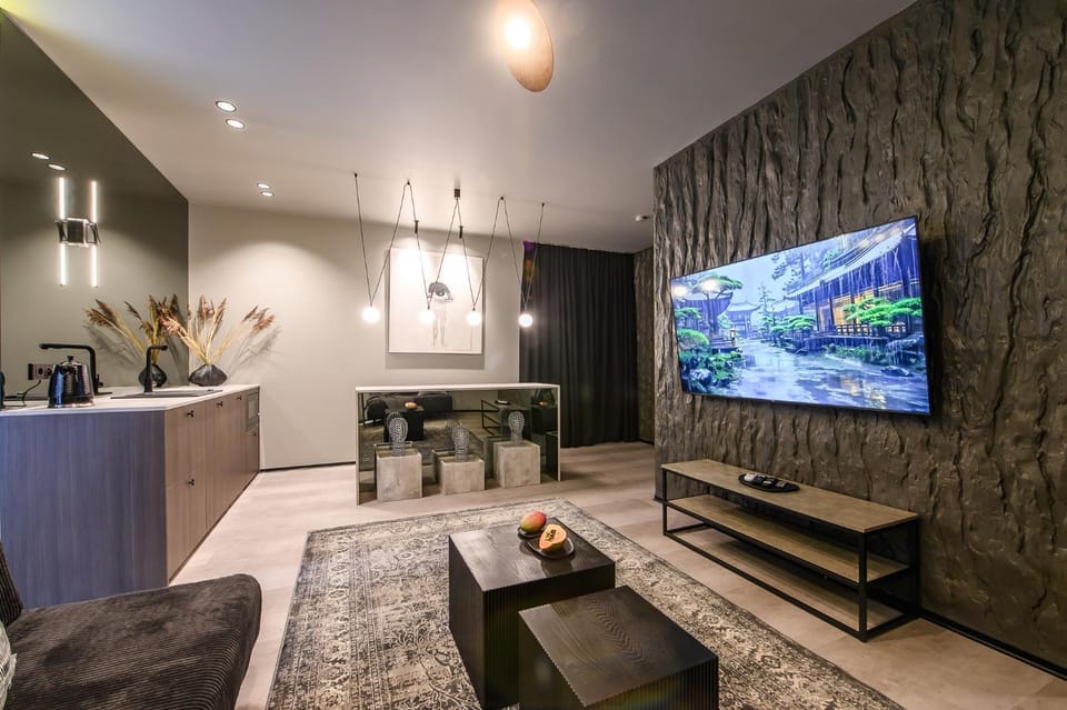 TV and multimedia, Living room