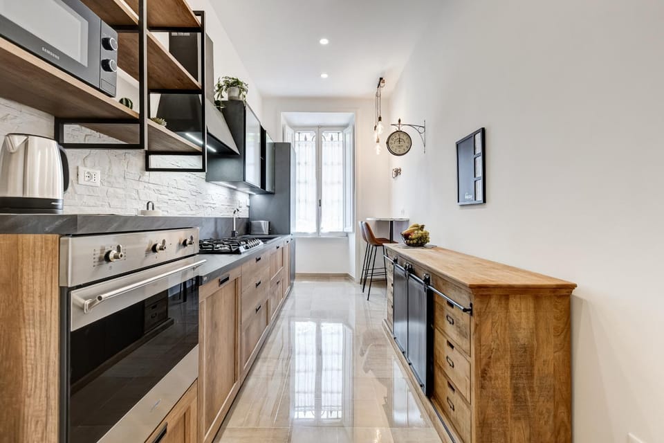FaMa - Mecenate 3BR & 2BA Apartment in Rome