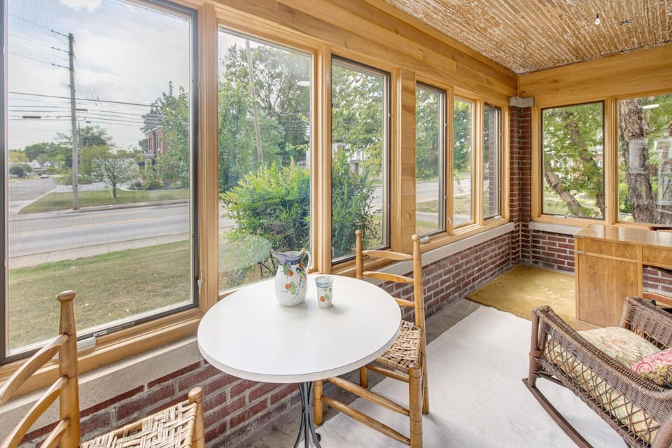 'Baby Grand on Main' Lebanon Home w/ Game Room! House in Kentucky