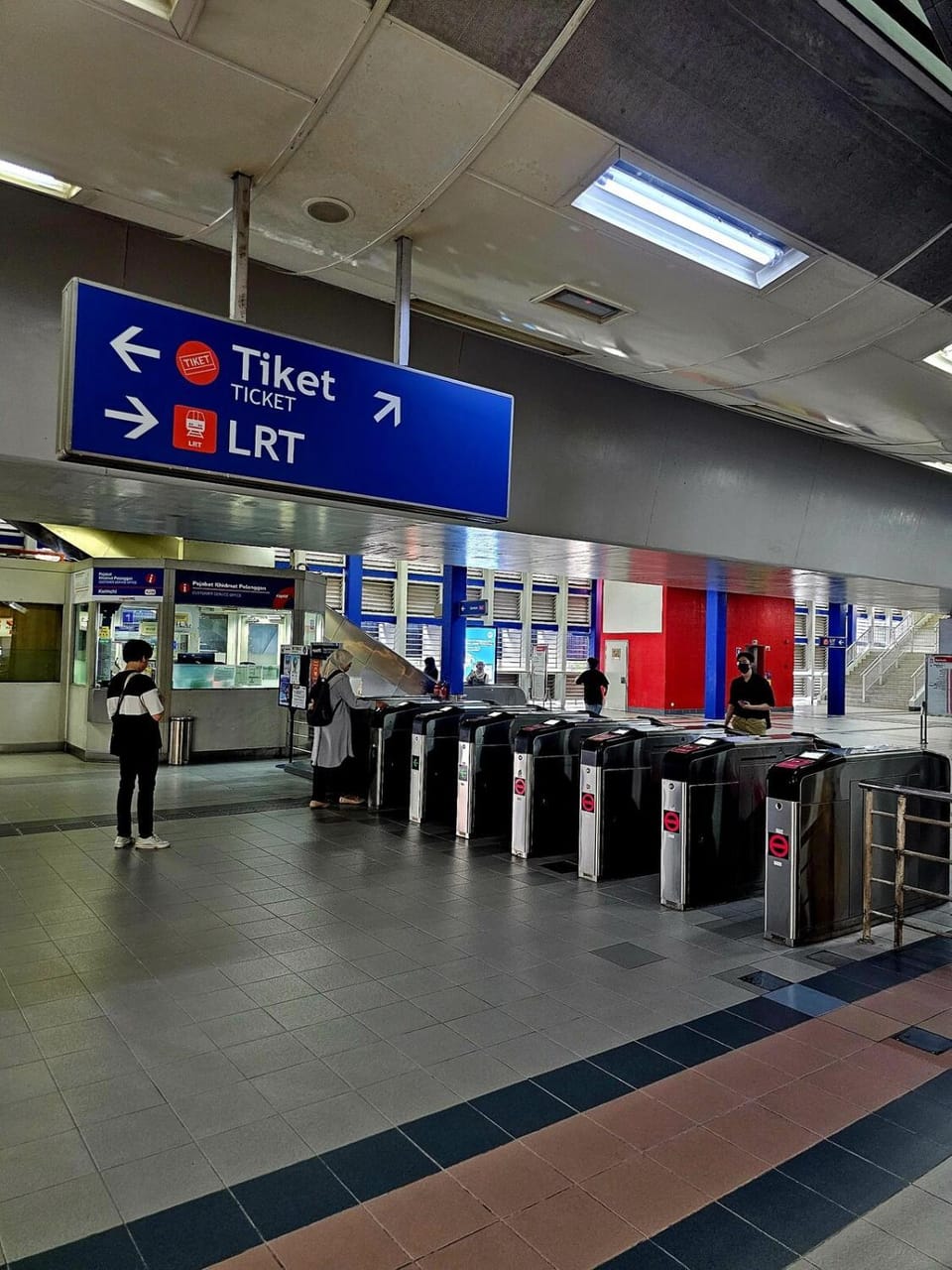 Metro Studio - Direct LRT access, near Pantai Hospital, University Malaya, Mid Valley, Bangsar Apartment in Federal Territory of Kuala Lumpur