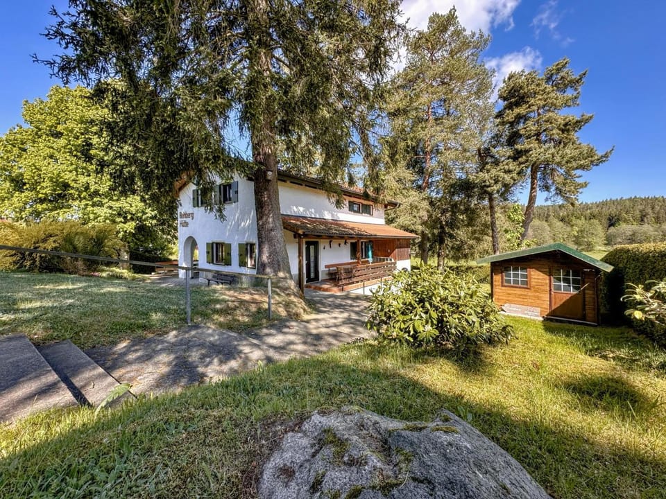 Property building, Summer
