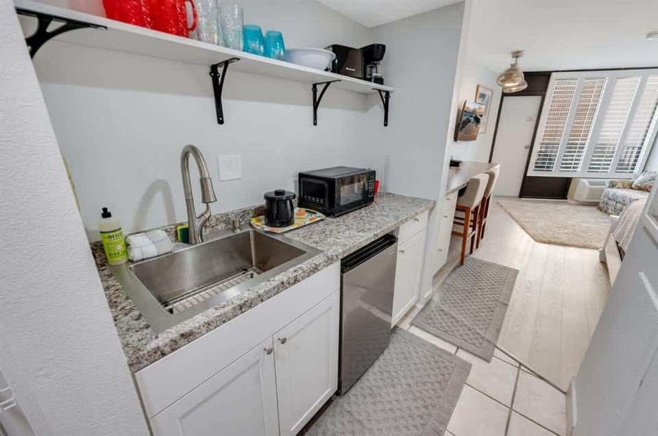 Newly Remodeled, Caravelle Resort, Amazing Pools! House in Myrtle Beach
