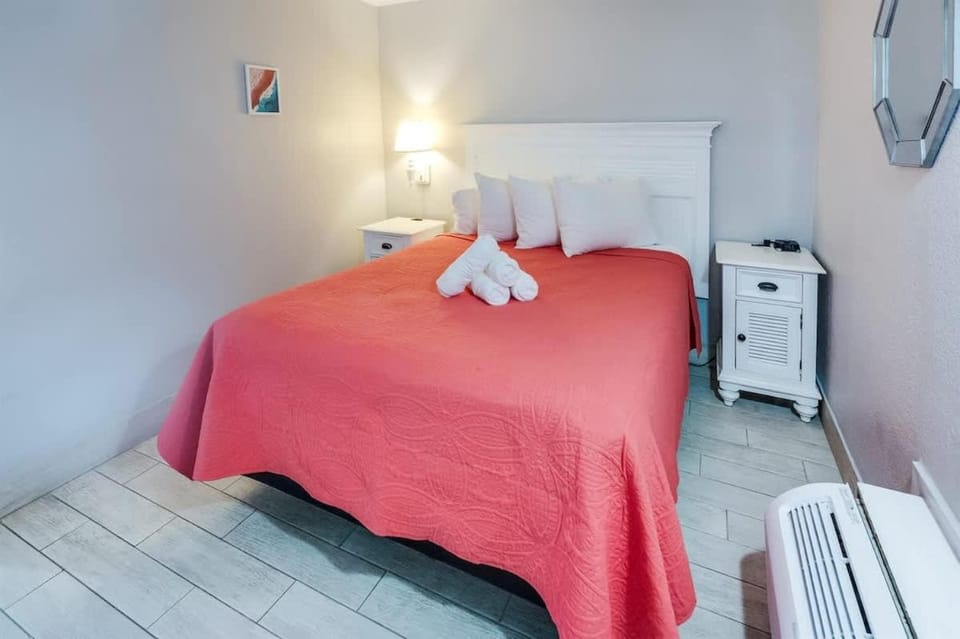 First Floor,Direct Oceanfront,Beautiful Decor,Nice House in Myrtle Beach