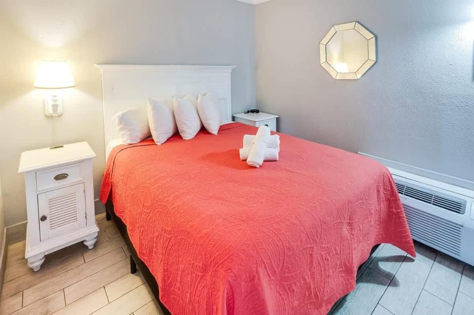 First Floor,Direct Oceanfront,Beautiful Decor,Nice House in Myrtle Beach