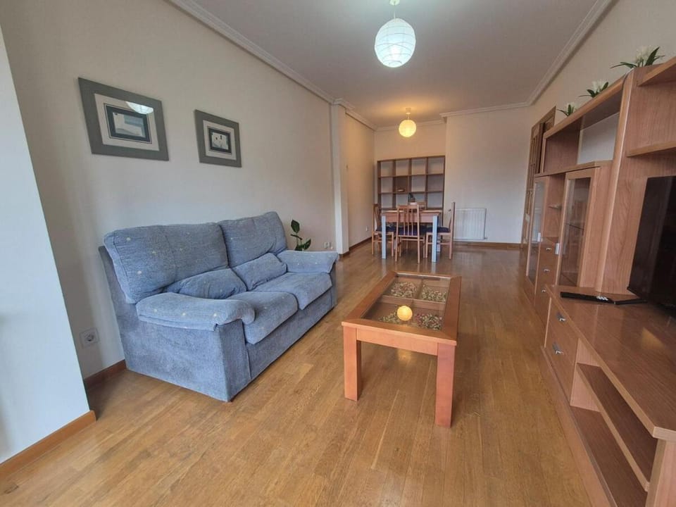 212A Asueto apartamento en villaviciosa by R2R Consulting Apartment in Villaviciosa