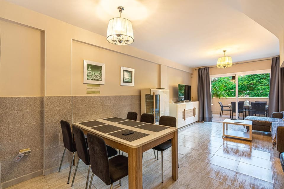 Playa del Duque Villa - 10 min walk to beach Villa in Costa Adeje