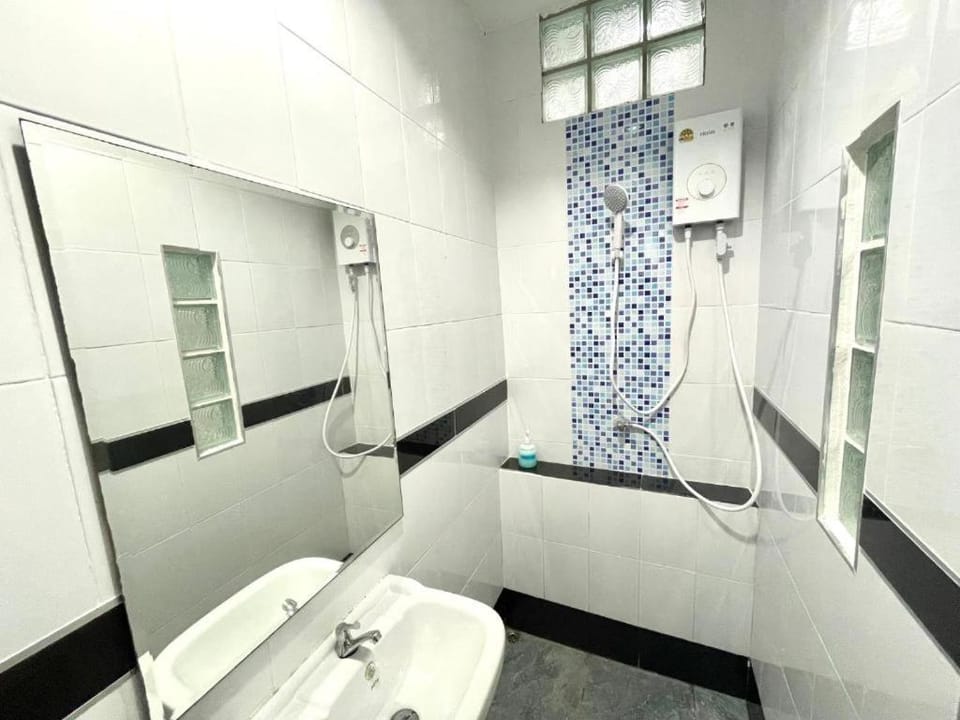 DEN NEST Guest House Krabi Bed and Breakfast in Krabi Changwat