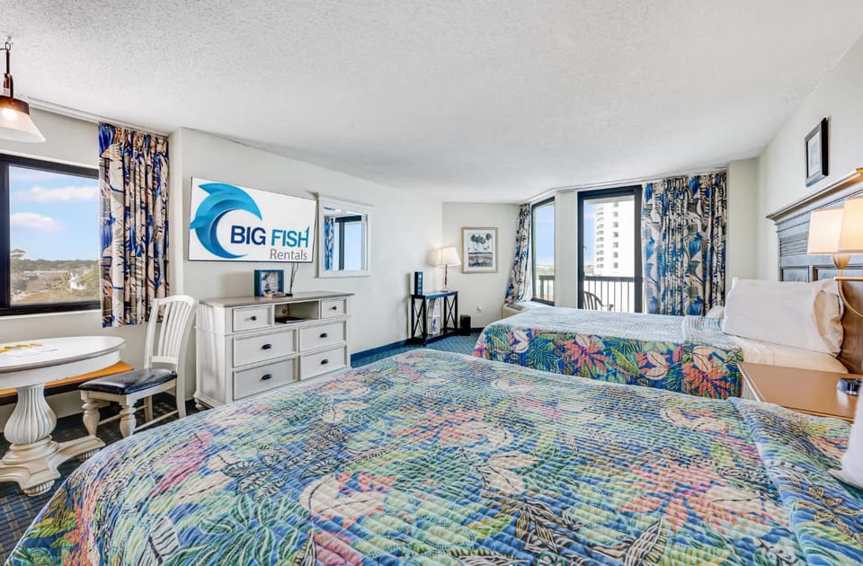 Oceanview Studio at Compass Cove,w Pools,Updated! House in Myrtle Beach
