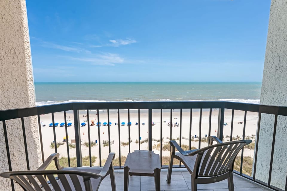 Newly Added, Remodeled, Direct Oceanfront, Pools! House in Myrtle Beach