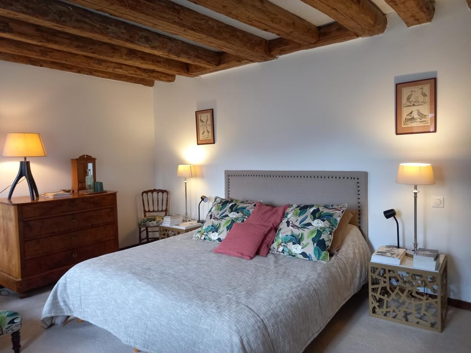 Living room, Bedroom