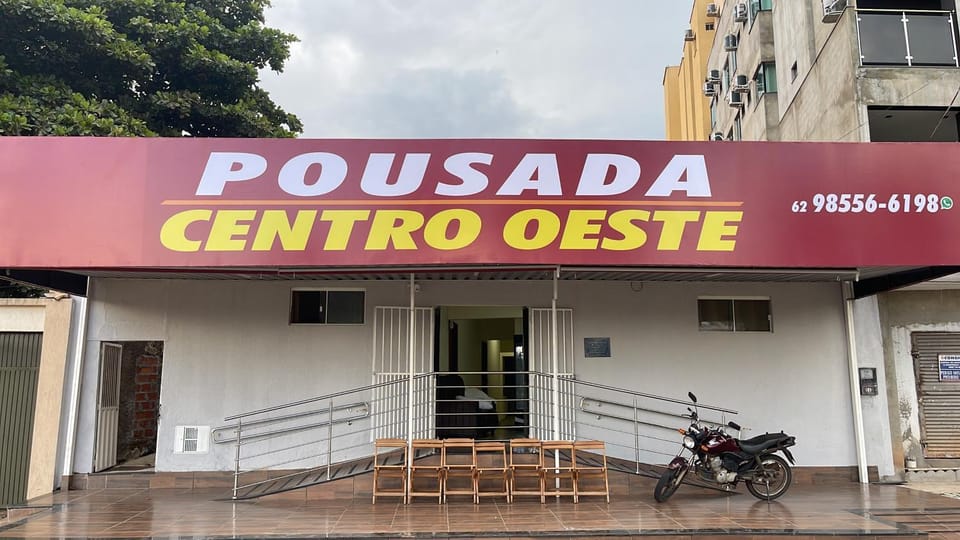 Pousada Centro Oeste Apartment hotel in Trindade