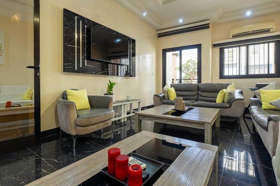 Comfortable Triplex with 4 Air-Conditioned Bedrooms in Dakar Apartment in Dakar