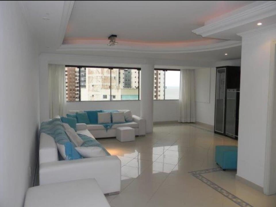 Cobertura de 475 m Apartment in Camboriú