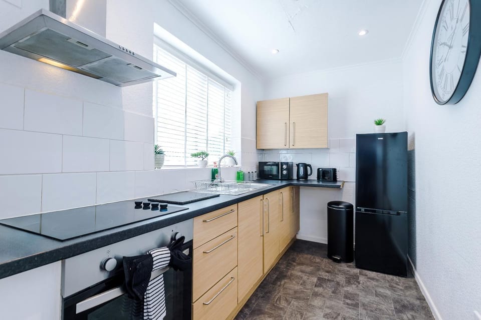 Kitchen or kitchenette, oven, stove, kitchen