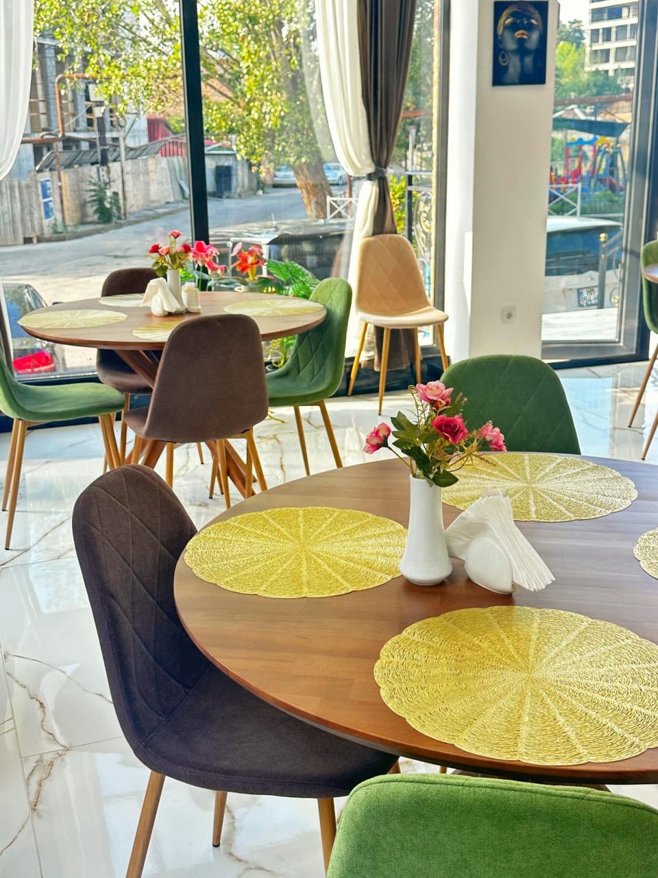 Restaurant/places to eat