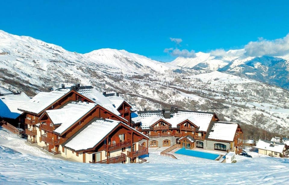 Résidence Les Alpages Du Corbier - 3 PIECES 6 PERSONNES AVEC PARKING PRIVE MAE-7073 Apartment in Villarembert