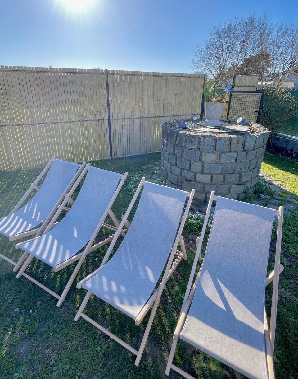 Evasion Marine Campground/ 
RV Resort in Ploemeur