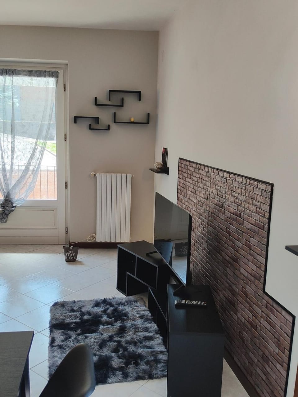 Communal lounge/ TV room, TV and multimedia, Seating area, internet