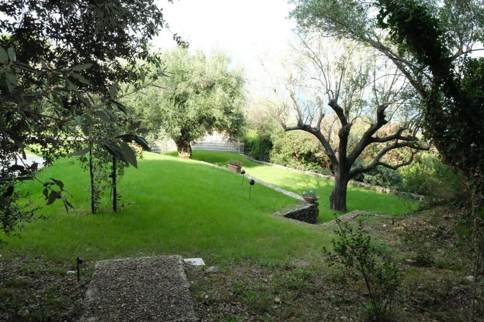 The Wonder 400m from the Sea Villa in Campania