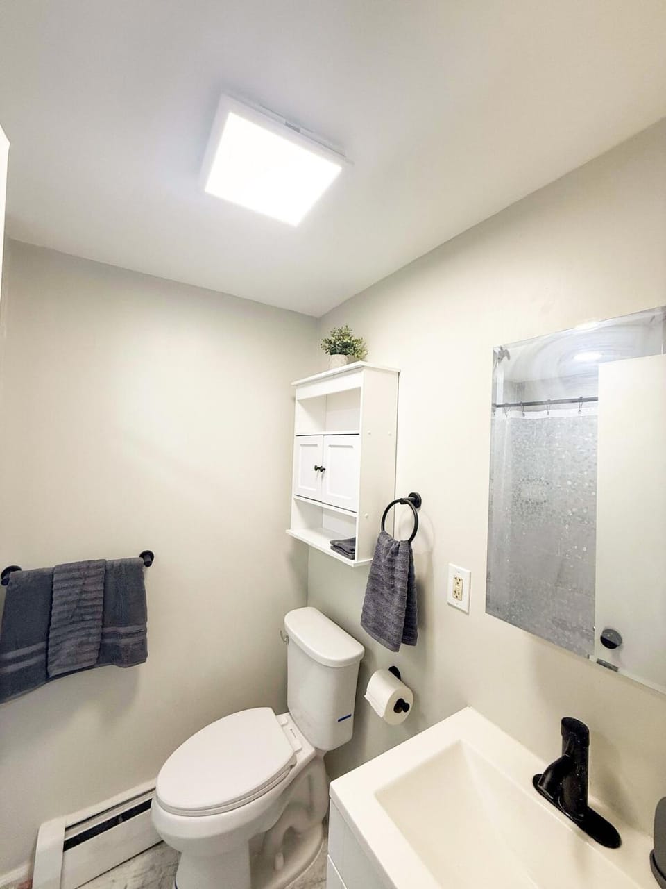 Town & Country Andover, NJ Area- Studio Unit Apartment in New Jersey