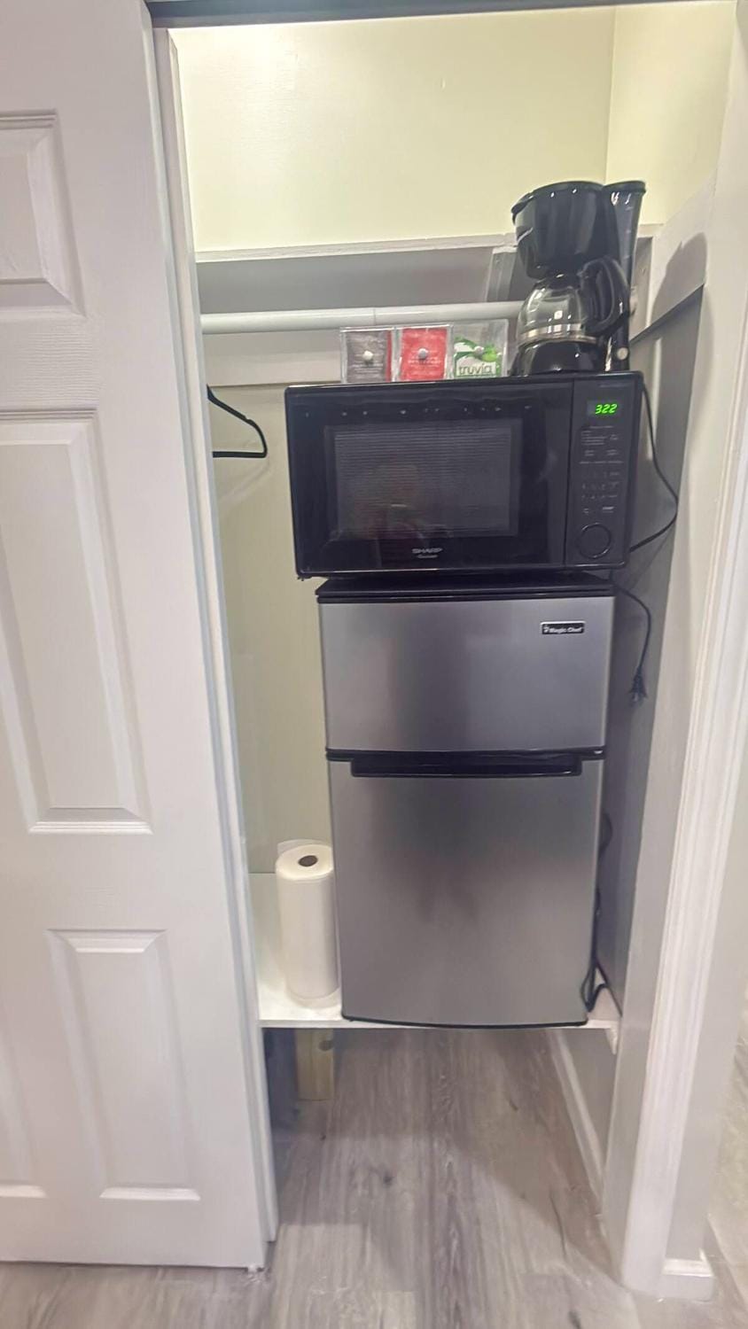 Town & Country Andover, NJ Area- Studio Unit Apartment in New Jersey