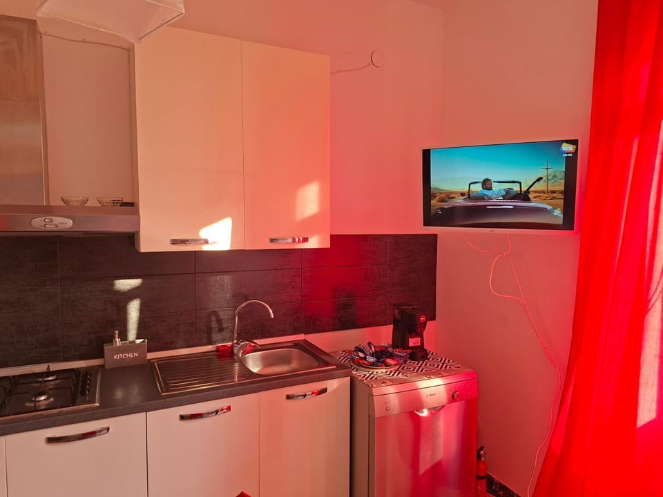Communal lounge/ TV room