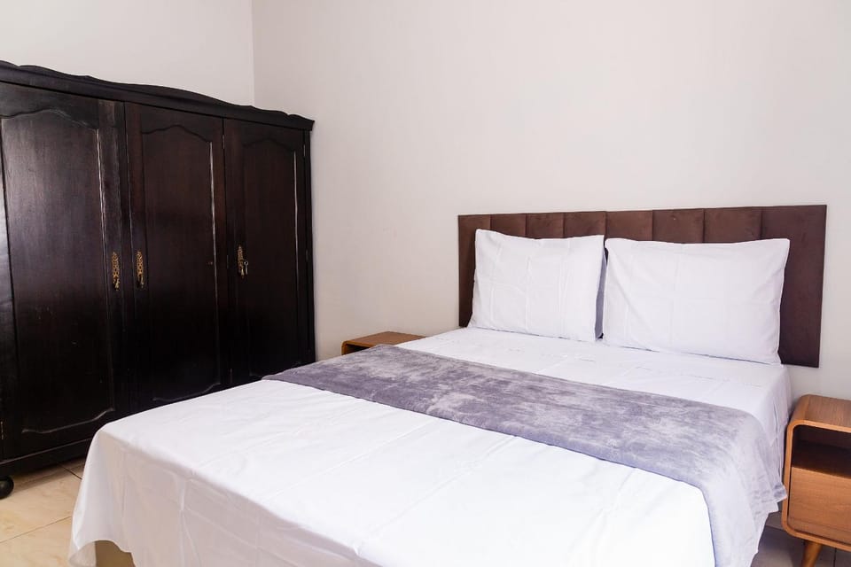 Condomínio de Apartamentos Tipo Vila em Copacabana House in Rio de Janeiro