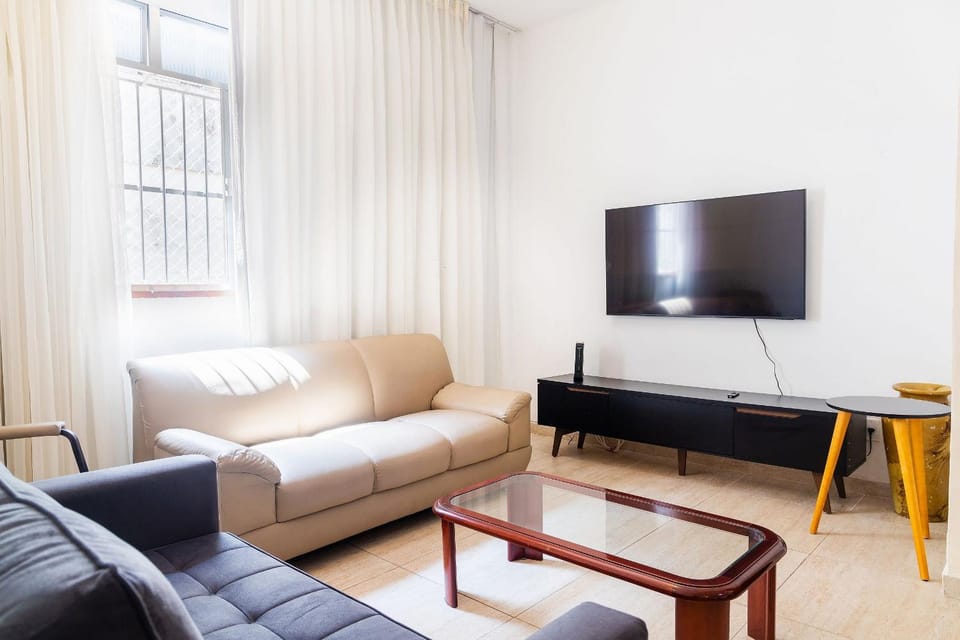 Condomínio de Apartamentos Tipo Vila em Copacabana House in Rio de Janeiro