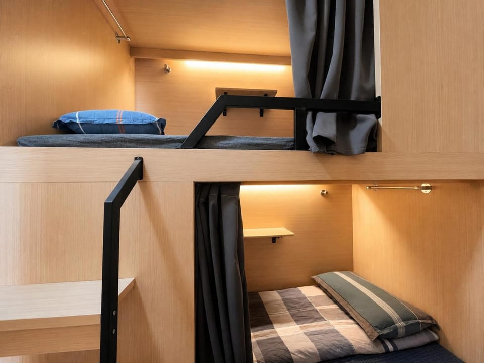 bunk bed